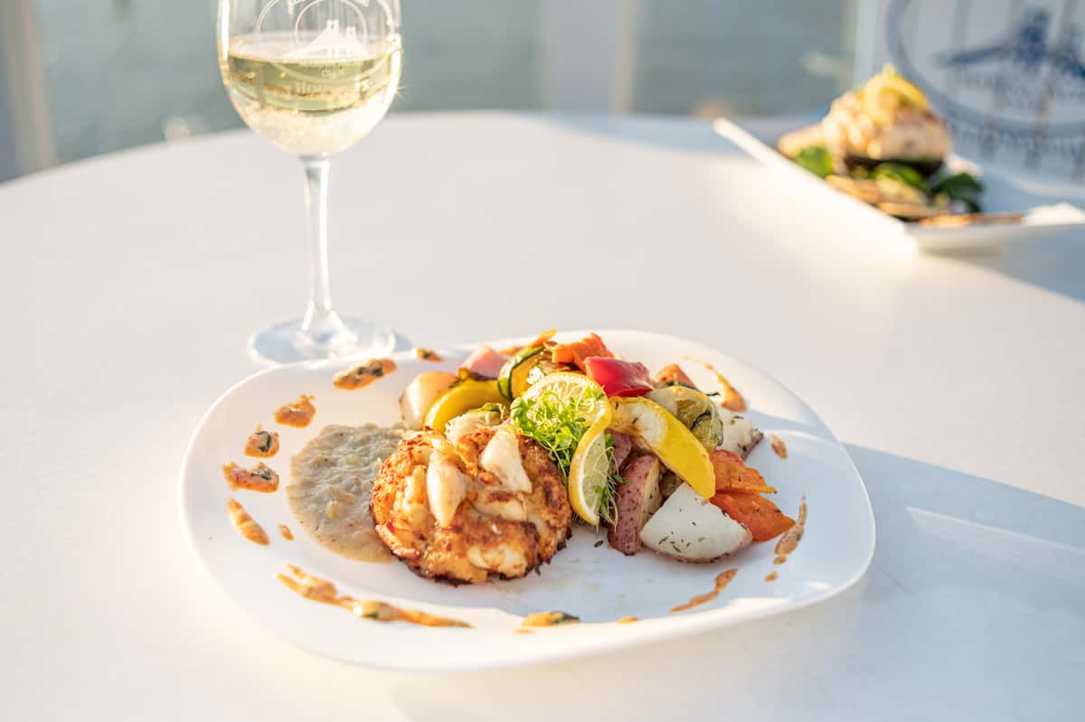 Hemingway's Jumbo Lump Crab Cake Dinner